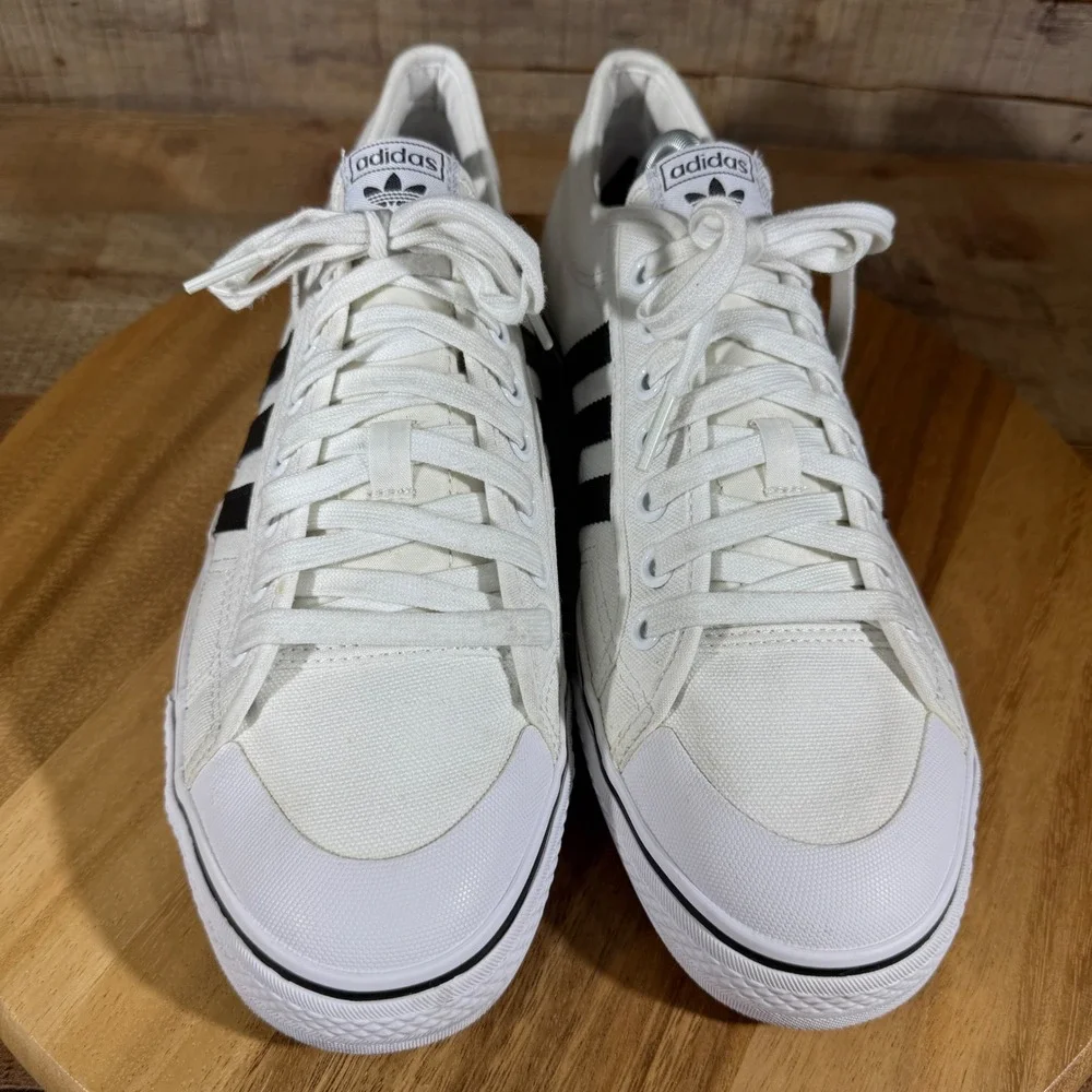 Adidas Nizza Low Mens 11 White Black CQ2333 Canvas Skate Sneaker Classic